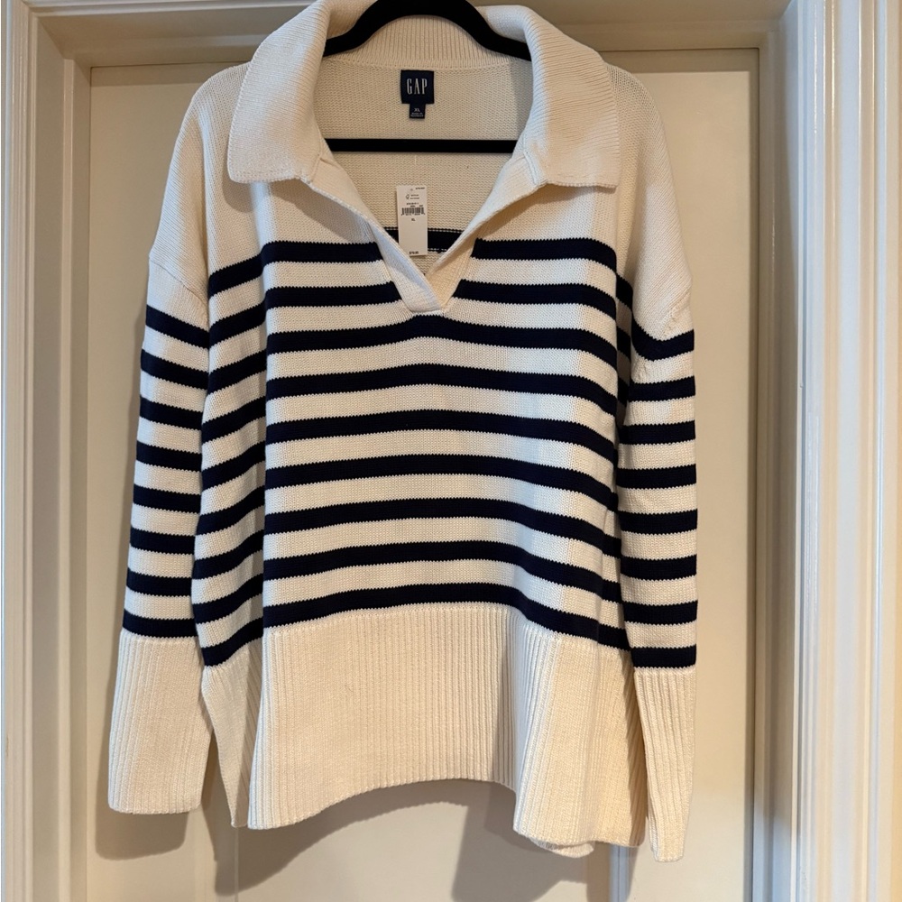 GAP Split Hem Polo V-Neck Sweater XL NWT